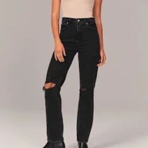 Abercrombie 90s Straight Ultra High Rise Jean